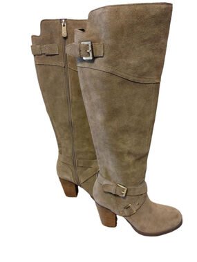 GUESS Wyynn Suede Boots Size 6M